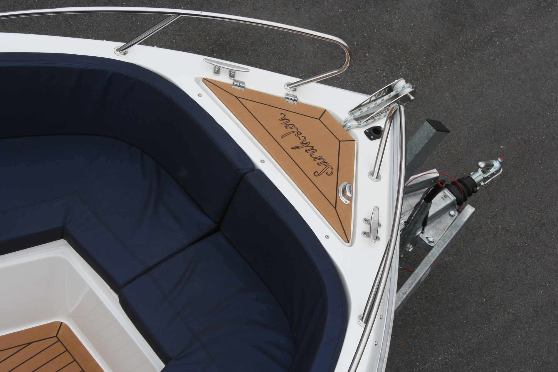 Individuelle Designs - Beläge für Boote - Decksbelag in Teakoptik